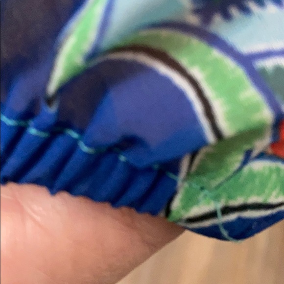 Cold shoulder blouse - Picture 4 of 4